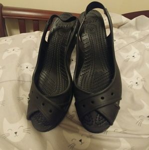 CROCS wedges size 8 black